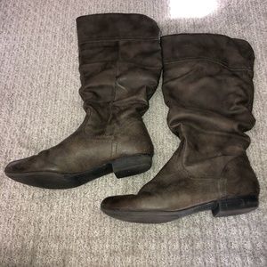 calf height brown boots